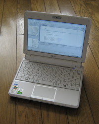 Eee PC 901 full view